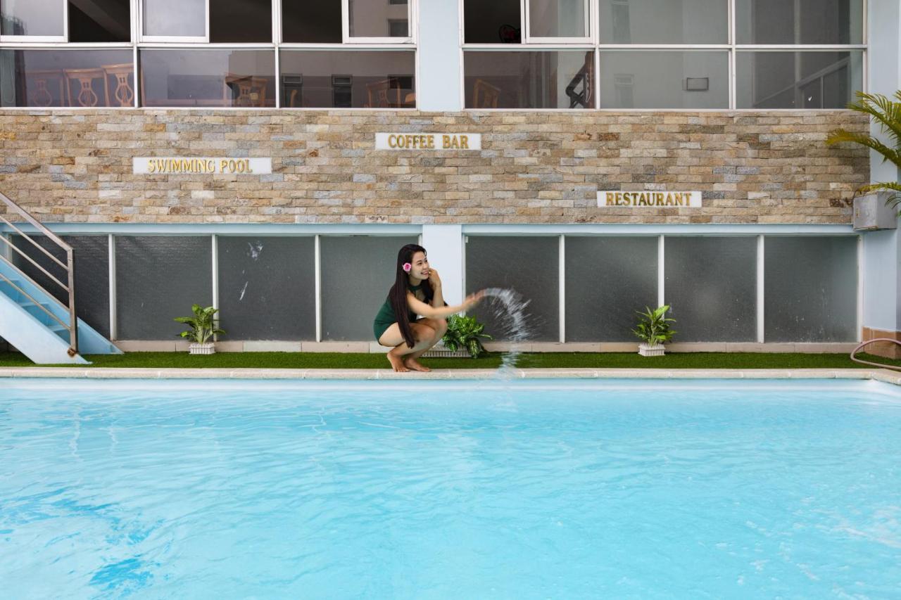 Centersea Hotel На Транг Екстериор снимка