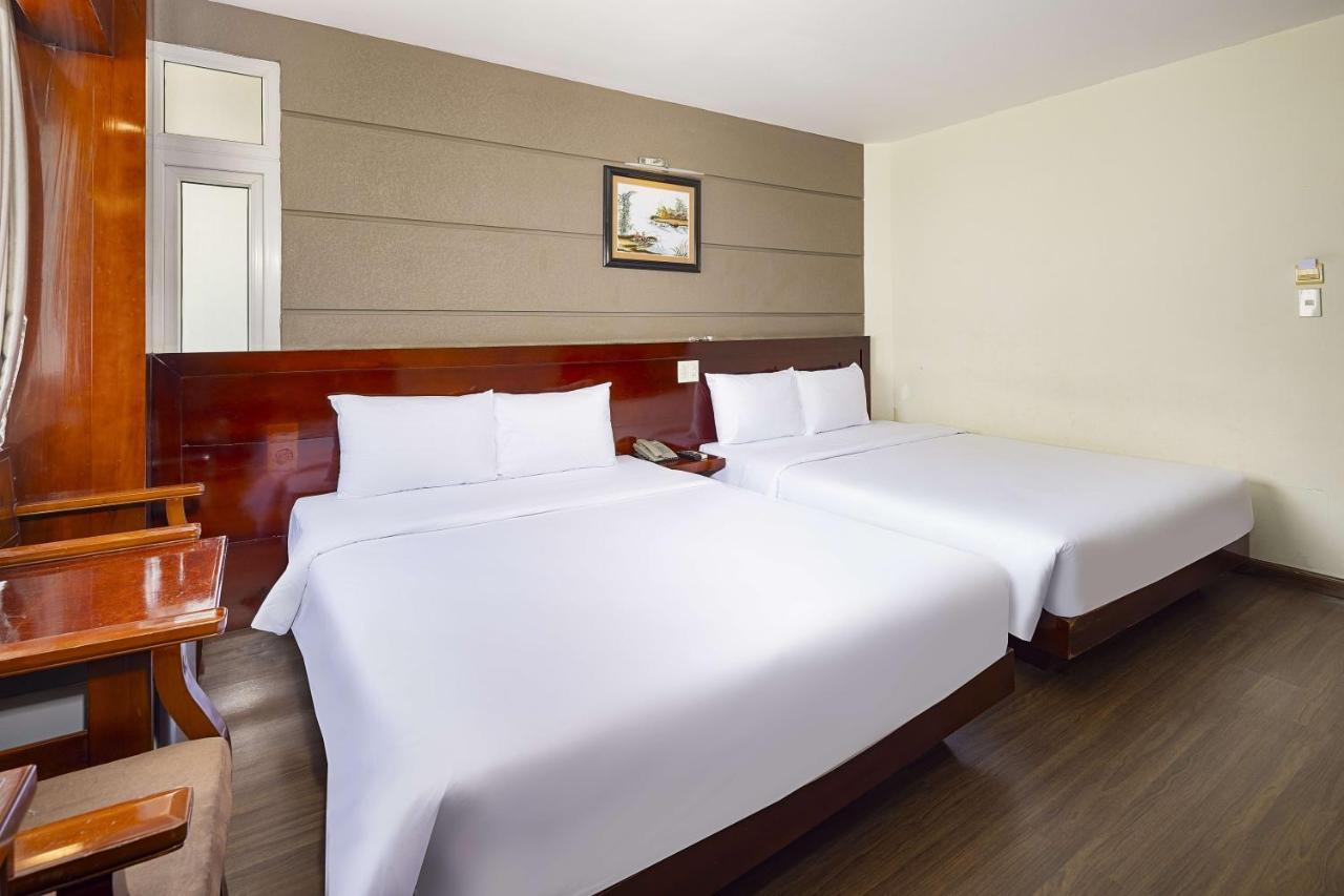 Centersea Hotel На Транг Екстериор снимка
